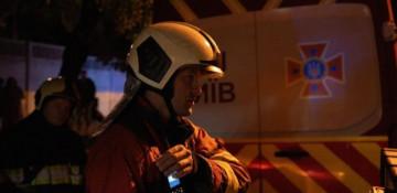 Drone debris ignites cars in Kyiv yard after Russian overnight attack