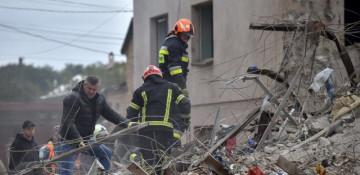 Russian strikes kill four, damage energy infrastructure in Ukraine 