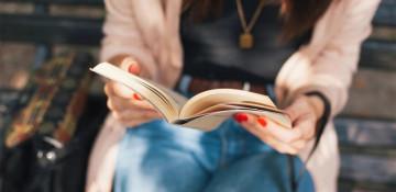Why reading every day strengthens your mind