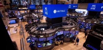 Dow, S&P 500, Nasdaq futures inch higher as investors await end to shutdown