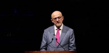 Australian spy chief warns of Chinese cyberattacks on telecoms and critical infrastructure