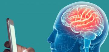 How smartphone overuse rewires the brain and affects attention span