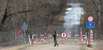 Poland to reopen two border crossings with Belarus