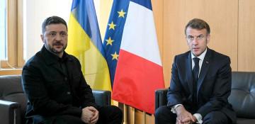 Zelensky set to sign historic military deal with France