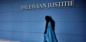 Dutch headscarf ban for enforcement officers delayed after warning