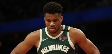 Giannis Antetokounmpo exits early with left groin strain in Bucks’ loss to Cavaliers