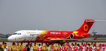 Vietjet to resume flights with Chinese-made COMAC jets after one-month pause 