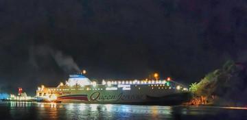 South Korea ferry runs aground; captain and crew members arrested amid investigation