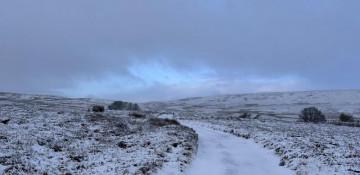 First snow of the season blankets UK's Yorkshire Dales -  VIDEO 