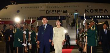 South Korea's Lee arrives in Johannesburg for G20 summit