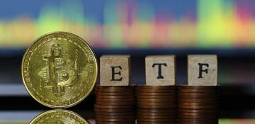 Bitcoin ETFs see record outflows as crypto market weakens