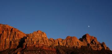 US to charge non-residents $100 to visit most popular national parks 