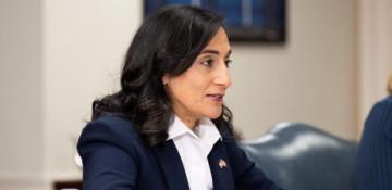 Canada says only Ukraine can decide its peace terms 