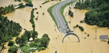 Sri Lanka floods, landslides leave at least 31 dead