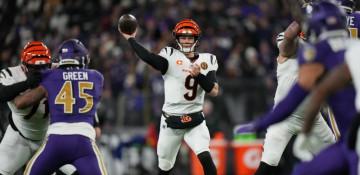 Burrow sparks Bengals to 32-14 win over mistake-prone Ravens