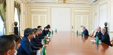 Azerbaijan, China explore cooperation in green energy, industrial park projects
