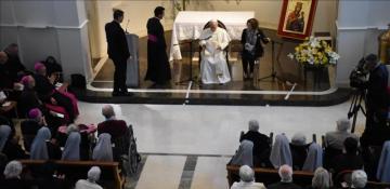 Pope Leo XIV visits French Poorhouse during Türkiye visit