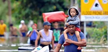 Over 1 million evacuated in the Philippines as Super Typhoon Fung-wong approaches  -VIDEO 