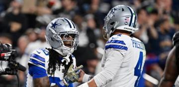 Cowboys cruise past Raiders 33–16 in first game after Kneeland's death