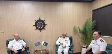 Azerbaijani navy delegation visits Pakistan for maritime expo, bilateral talks