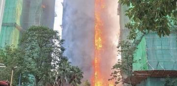 Fire engulfs residential building in Hong Kong 