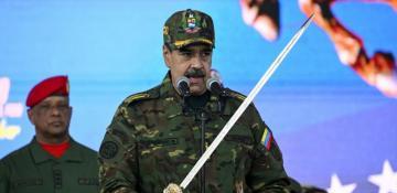 Maduro invokes Bolivar, calls for defense against U.S. 'aggressors'