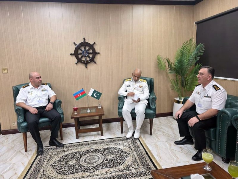 Azerbaijani navy delegation visits Pakistan for maritime expo, bilateral talks