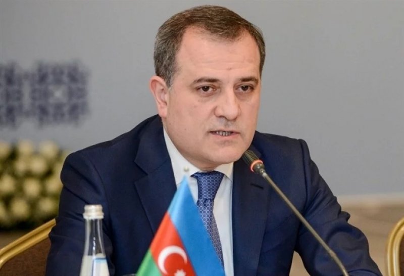 Azerbaijani FM heads to Hungary on working visit