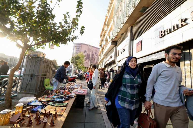  Has a decision been made to evacuate Tehran? 