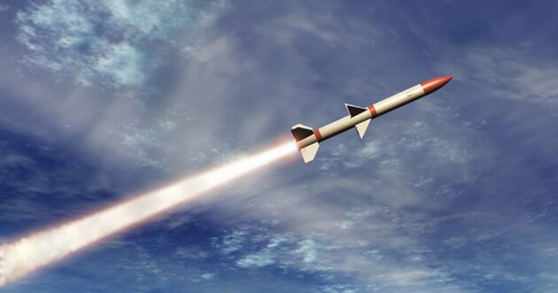 Missile strike hits Dnipro, residents shelter in place 