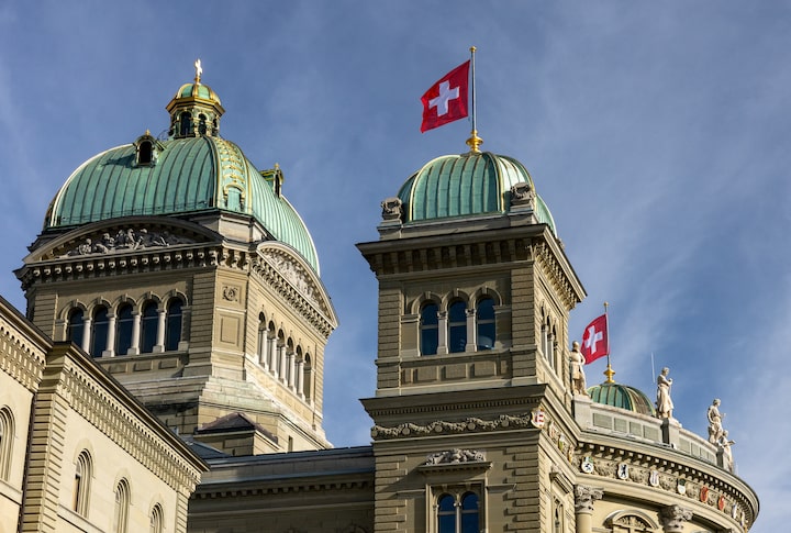 Swiss parliament moves to loosen arms export rules 