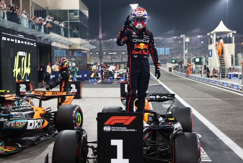 Verstappen on pole for F1 title-decider with Norris alongside 