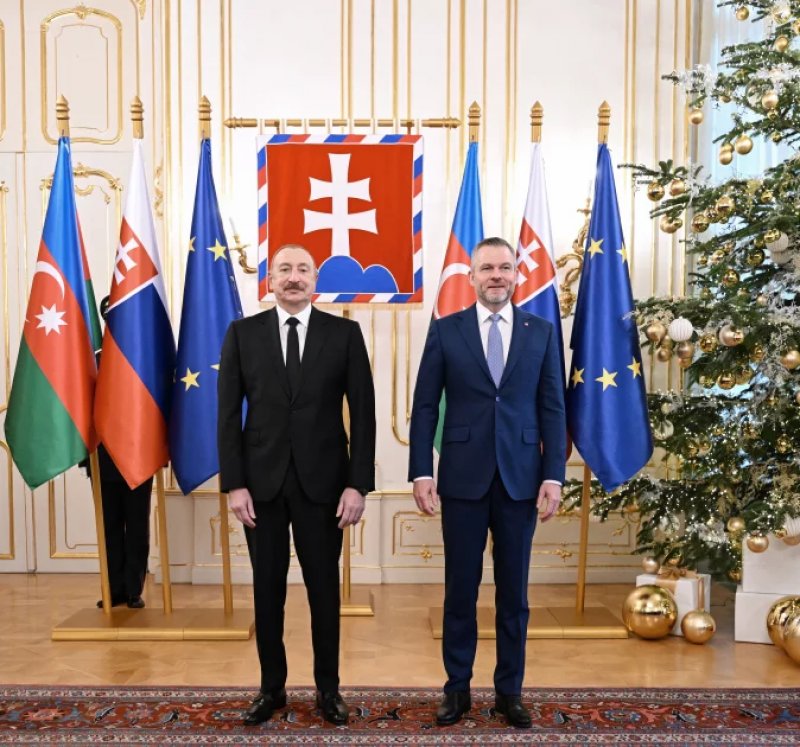 News about - President Ilham Aliyev receives official welcome in Bratislava