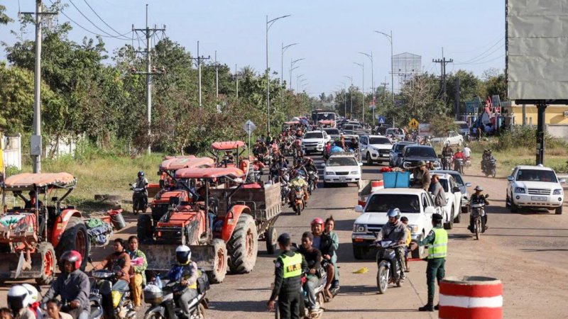 Cambodia-Thailand border clash continues as civilian toll rises