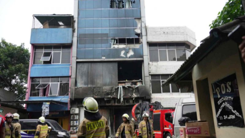 Death toll from Jakarta office building fire climbs to 22