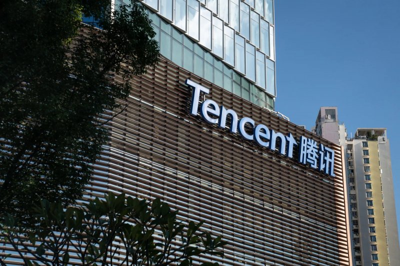 Tencent withdraws from Paramount’s Warner Bros bid