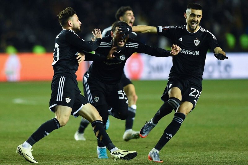 Qarabağ takes 1–0 lead over Ajax