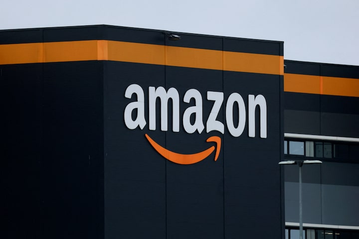 Amazon to launch one-hour pickup service