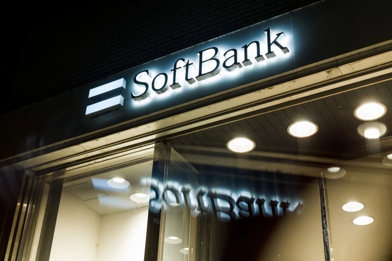 SoftBank eyes Switch acquisition to boost AI infrastructure