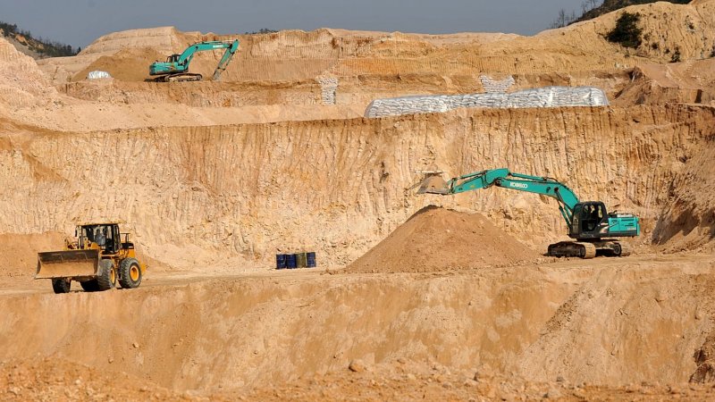 China boosts rare-earth exports after US deal