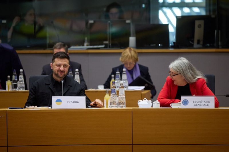 Zelensky seeks EU reparations loan amid Ukraine funding crunch