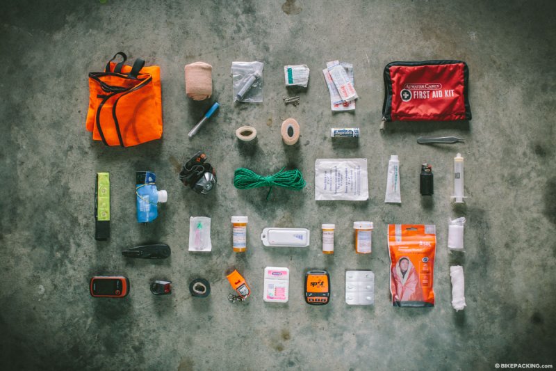 What is included in a minimal “safety kit” for emergencies