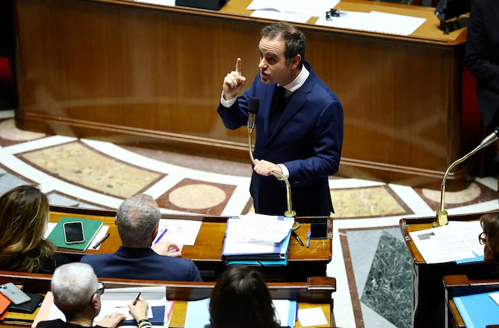 France scrambles to avoid 2026 budget deadlock 