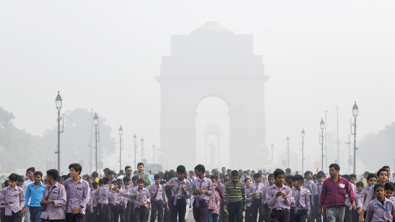 Delhi to install 10,000 air purifiers in schools