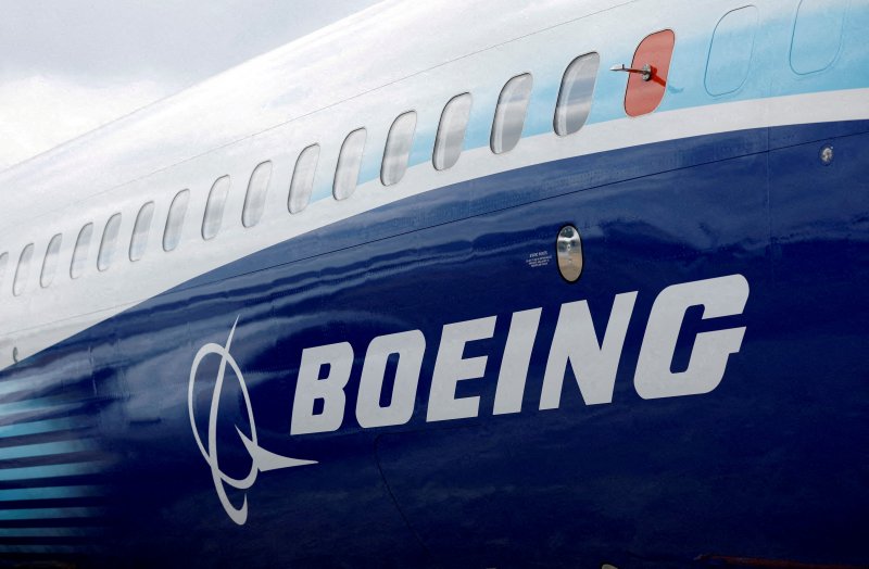 Boeing seeks FAA waiver to sell 35 more 777F freighters