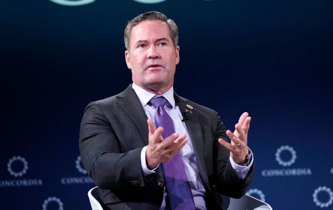 US declares Maduro regime illegitimate, tightens sanctions