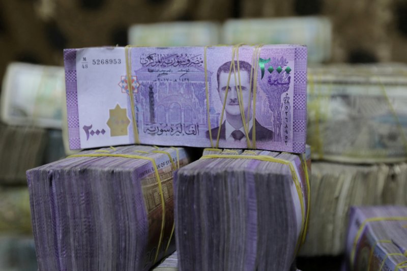 Syria to launch currency swap on January 1 