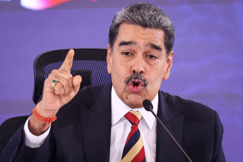 Maduro announces release of 99 political prisoners