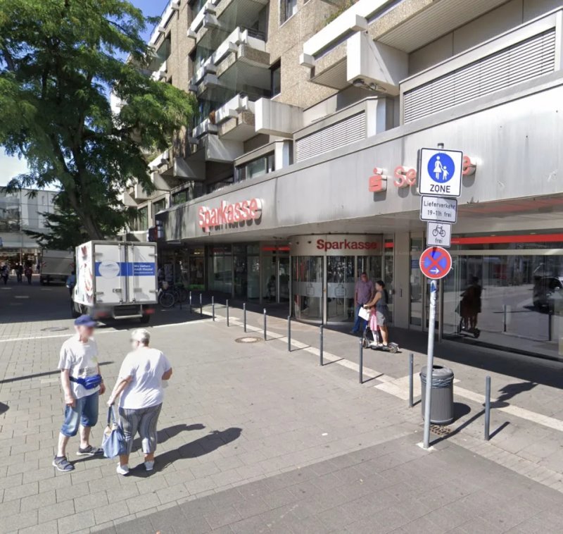 Germany stunned by £30m Christmas bank heist