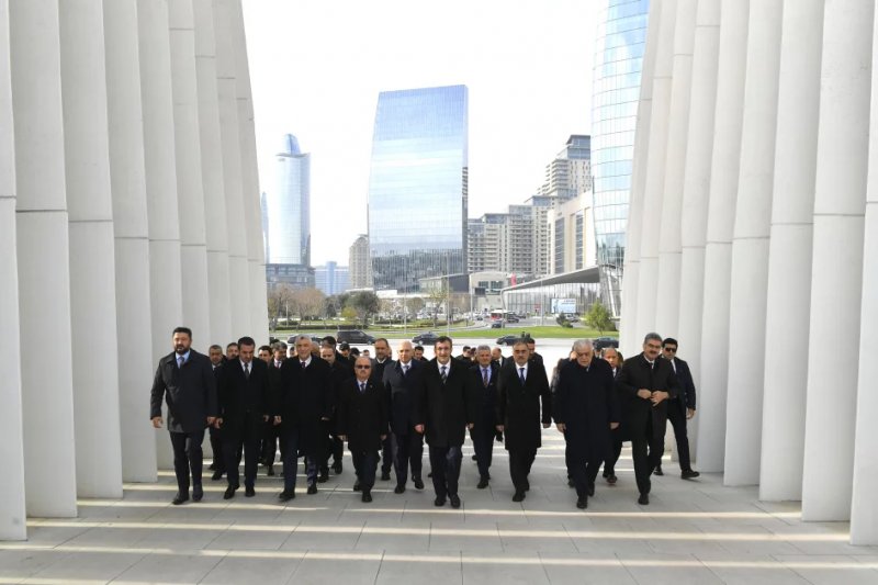 News about - Turkish vice president visits Victory Park in Baku